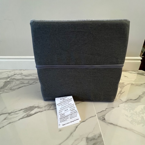 Brand New:  Zinus 2 Step Pet Stairs - XS - Picture 3 of 7